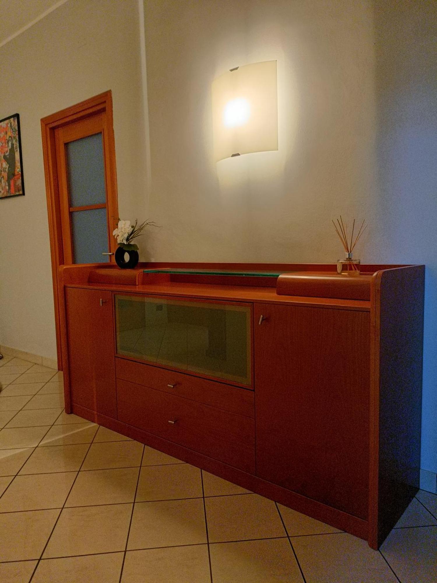 Lello's House Apartment